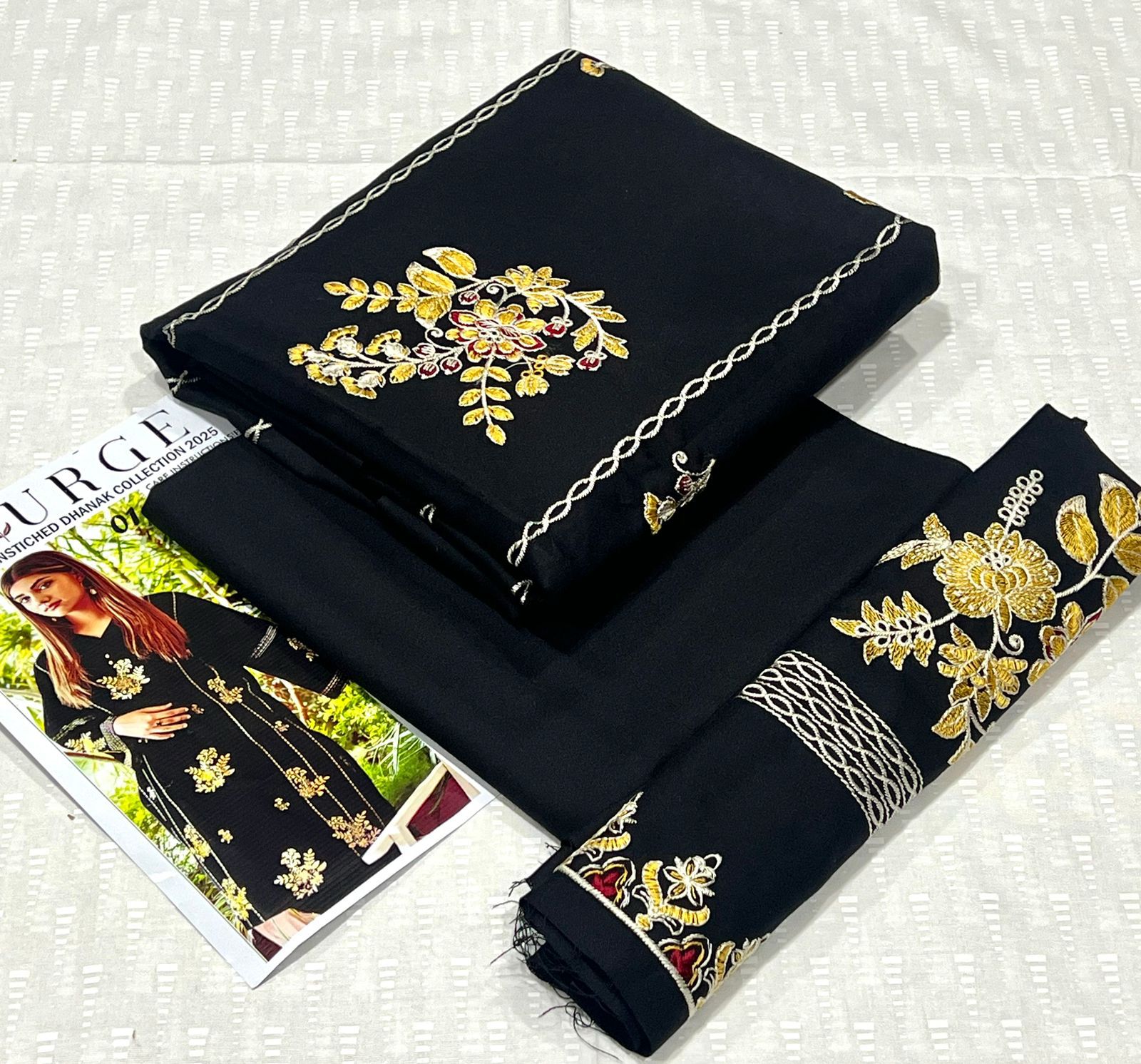 URGE Dhanak Embroided 2 piece D-008